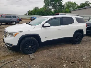 GMC Acadia 3.6L 6 2017