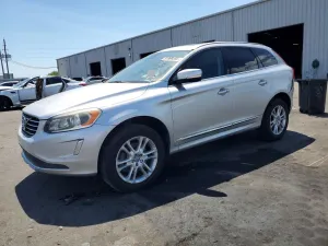 Volvo XC60 2.0L 4 2016