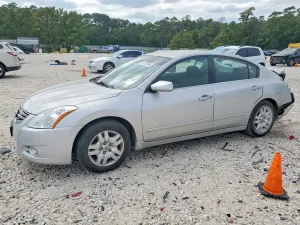Nissan Altima 2.5L 4 2010