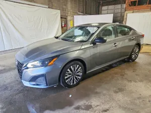 Nissan Altima 2.5L 4 2025