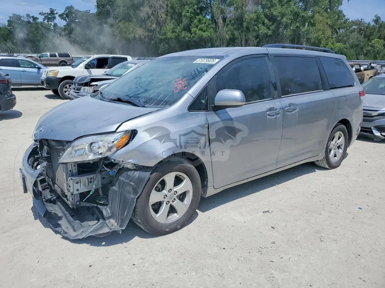 Toyota Sienna 3.5L 6 2012