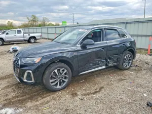 Audi Q5 2.0L 4 2023