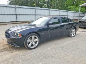 Dodge Charger 5.7L 8 2012