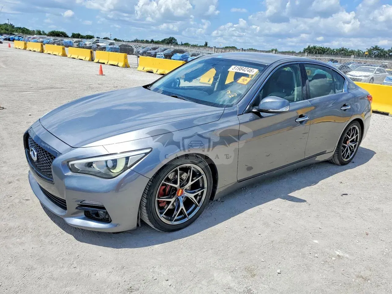 Infiniti Q50 3.7L 6 2015