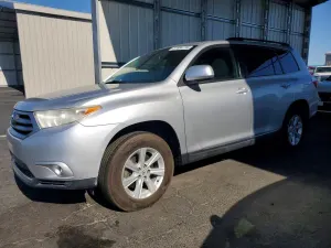 Toyota Highlander 3.5L 6 2011