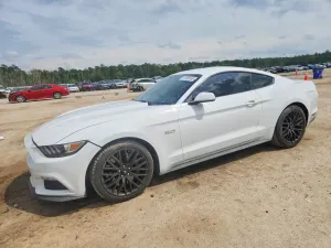 Ford Mustang 5.0L 8 2016