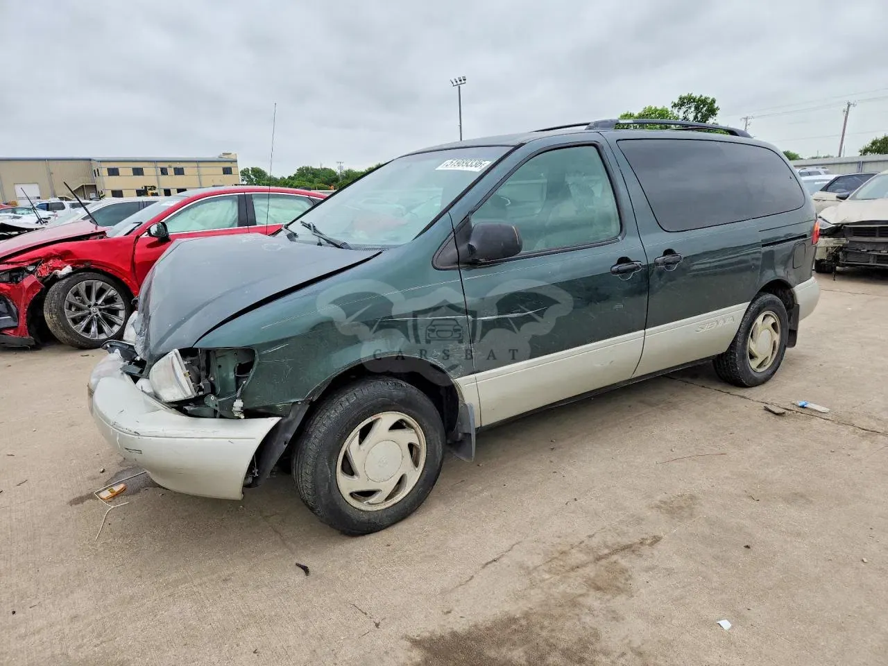 Toyota Sienna 1999
