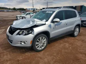 Volkswagen Tiguan 2.0L 4 2011