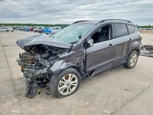 Ford Escape 2.0L 4 2017
