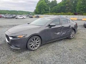 Mazda 3 2.5L 4 2021