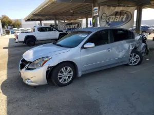 Nissan Altima 2.5L 4 2011