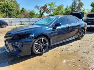 Toyota Camry 2.5L 4 2019