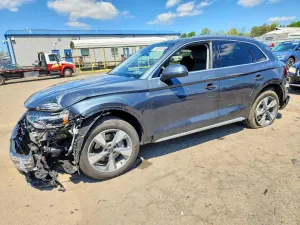 Audi Q5 2.0L 4 2024