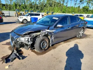 Nissan Altima 2.5L 4 2020