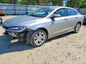 Chrysler 200 2.4L 4 2015