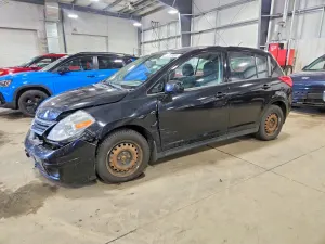 Nissan Versa 1.8L 4 2010