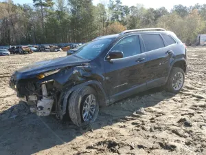 Jeep Cherokee LATITUDE PLUS 3.2L 6 2019