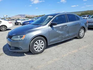 Volkswagen Jetta 2.0L 4 2014