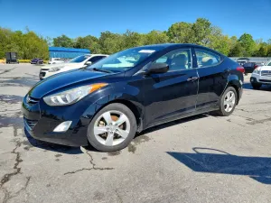 Hyundai Elantra 1.8L 4 2013