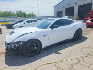 Ford Mustang 5.0L 8 2024