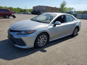 Toyota Camry 2.5L 4 2021