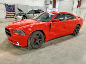 Dodge Charger 5.7L 8 2014