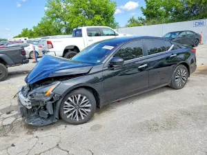 Nissan Altima 2.5L 4 2024