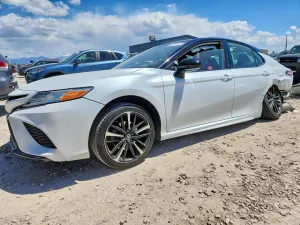 Toyota Camry 2.5L 4 2020