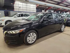 Nissan Sentra 2.0L 4 2020