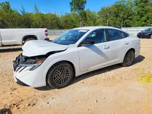 Nissan Sentra 2.0L 4 2026