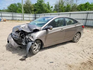 Hyundai Accent 1.6L 4 2013