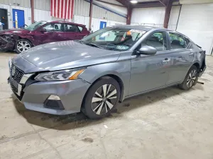 Nissan Altima 2.5L 4 2021