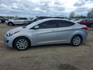 Hyundai Elantra 1.8L 4 2013