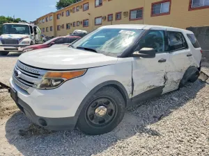 Ford Explorer 3.7L 6 2014