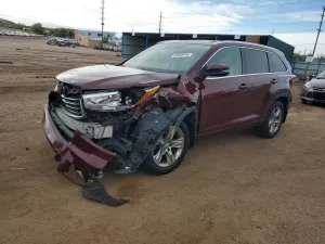 Toyota Highlander 3.5L 6 2014