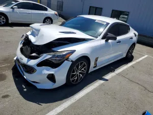 Kia Stinger 2.5L 4 2022