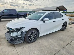 Toyota Camry 2.5L 4 2023