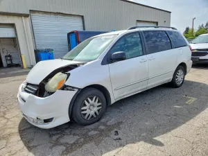 Toyota Sienna 3.3L 6 2004