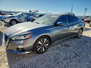 Nissan Altima 2.5L 4 2019