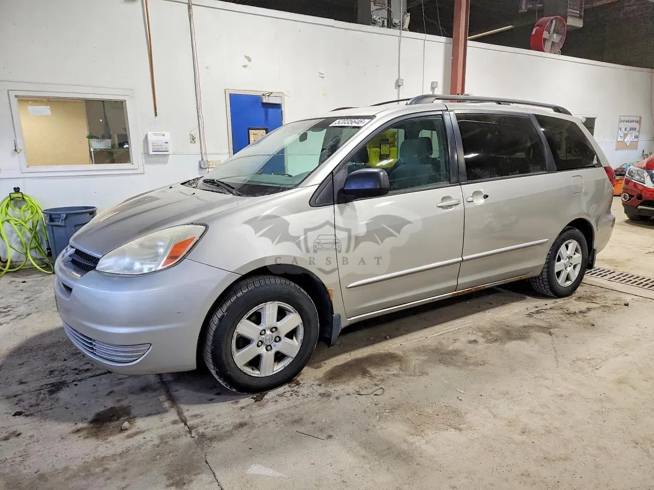 Toyota Sienna 3.3L 6 2005