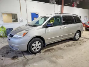 Toyota Sienna 3.3L 6 2005