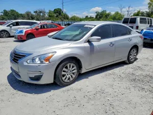 Nissan Altima 2.5L 4 2015