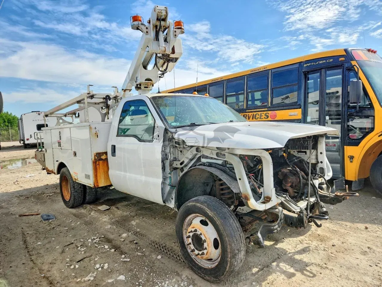 Ford F-450 6.8L 10 2013