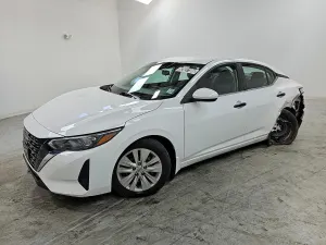 Nissan Sentra 2.0L 4 2024