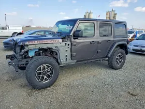 Jeep Wrangler 3.6L 6 2024