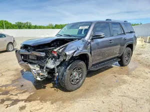 Toyota 4Runner 4.0L 6 2020