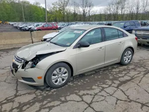 Chevrolet Cruze 1.8L 4 2013