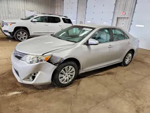 Toyota Camry 2.5L 4 2014