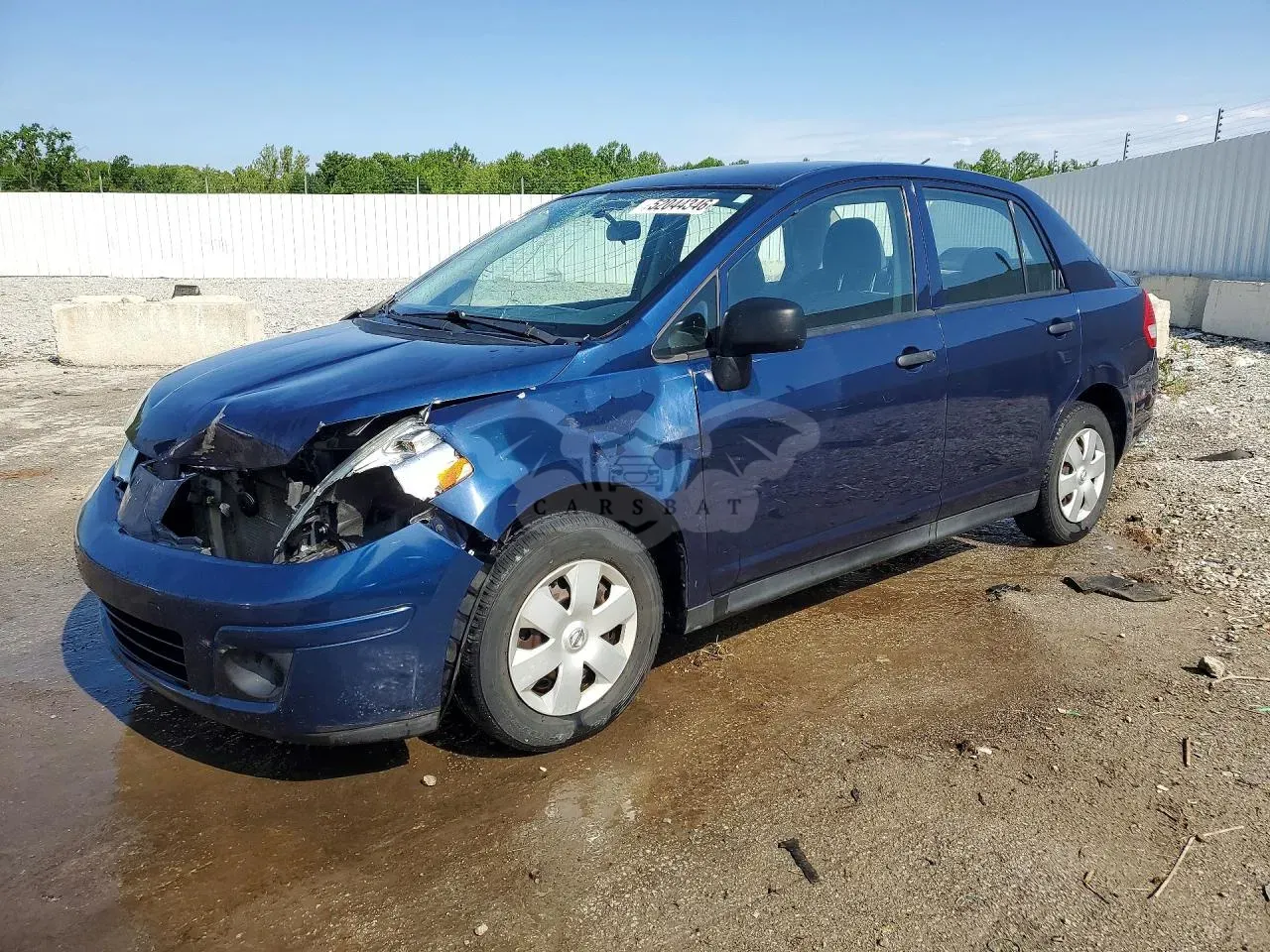 Nissan Versa 1.6L 4 2010