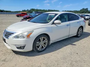Nissan Altima 3.5L 6 2013